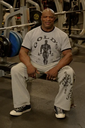 Classic Golds gym tee