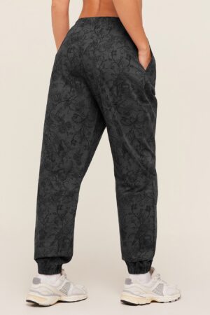 Lifting Pump Pants